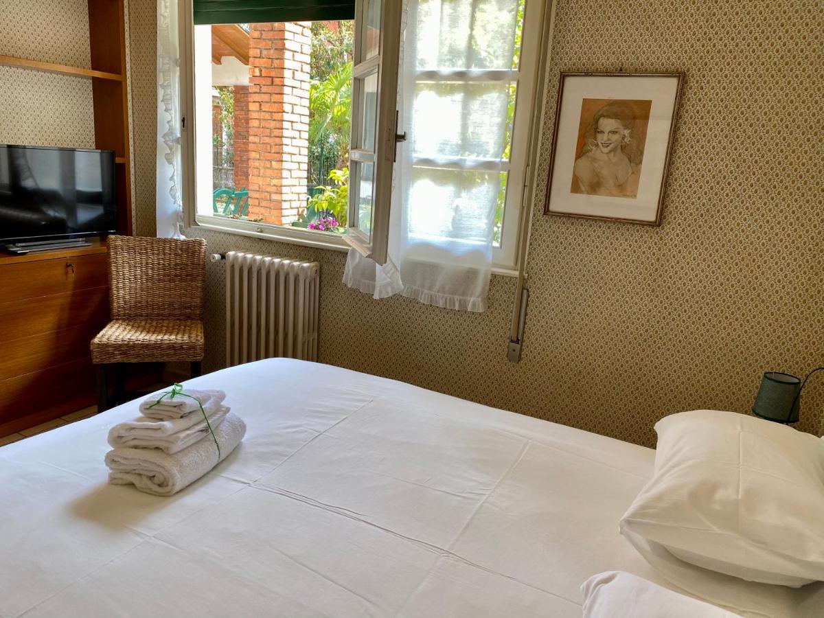 Casa Vacanze Gabbianella Villa Con Giardino Lungolago Maderno Тосколано-Мадерно Екстер'єр фото